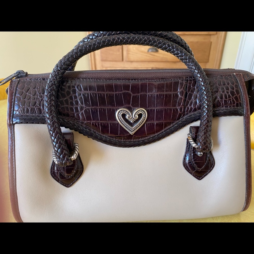 Brighten women’s leather purse